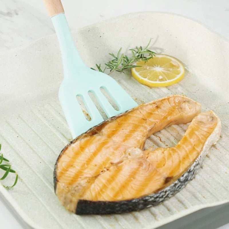 Food Grade Silicone Kitchen Cooking Utensils Practical Cooking Tools Turner Spatula Spoon With Wooden Handle Kitchenware